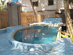 Fiberglass Olive Swimming Pool Manufacturer in Varanasi